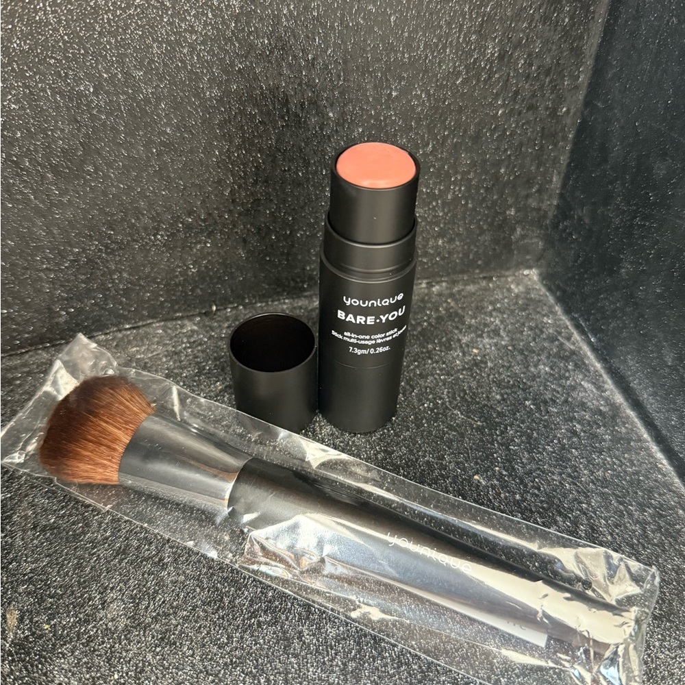 Younique Bare You All In One  Stick & Blush Brush- Soft Pink- Peony Pink